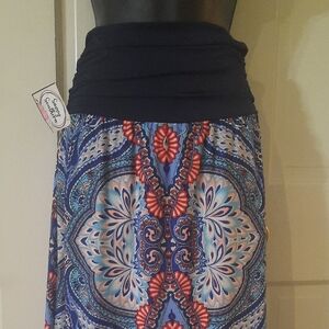 Maxi Skirt - NWT - Womens Size Small - Colors: Blue, Peach & Red